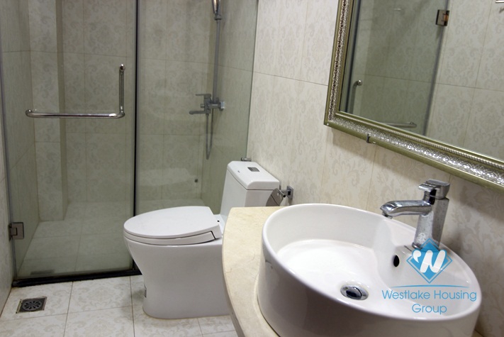 Cheaper 02 bedrooms apartment in Giang Vo, Ba dinh district for rent